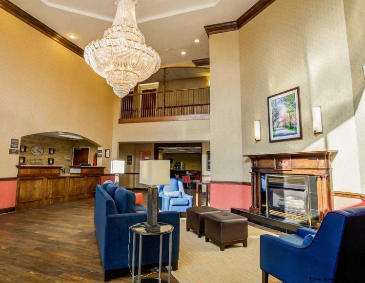 Comfort Suites Georgetown, KY – Spacious Suites & Comfort