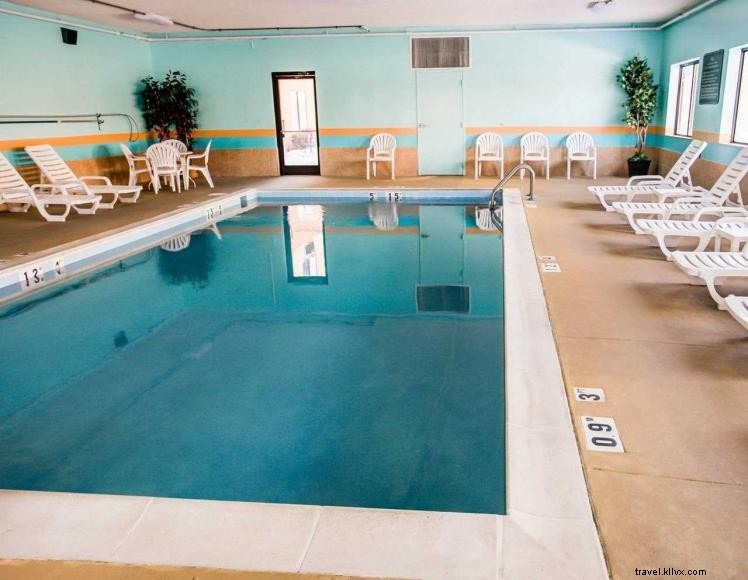 Comfort Suites Georgetown, KY – Spacious Suites & Comfort