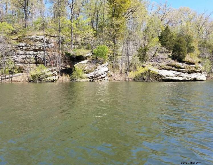 Cave Creek Community Park – Fishing, Camping & Family Activities in Falls Of Rough, KY