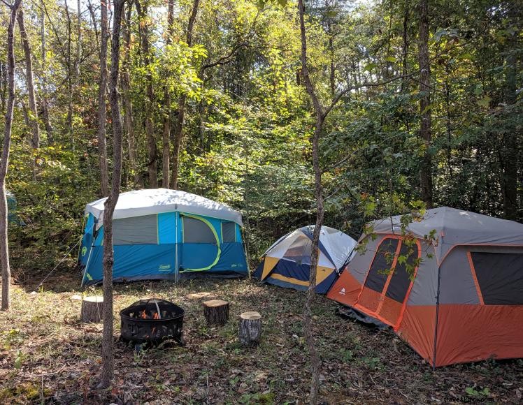 CJ s Getaway: Premium Lake Cumberland Tent‑Only Campground with Modern Amenities