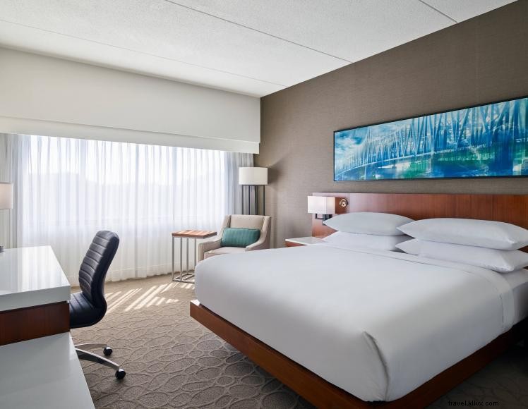 Delta Hotels by Marriott Ashland Downtown – Luxury Comfort in Kentucky s Appalachian Foothills