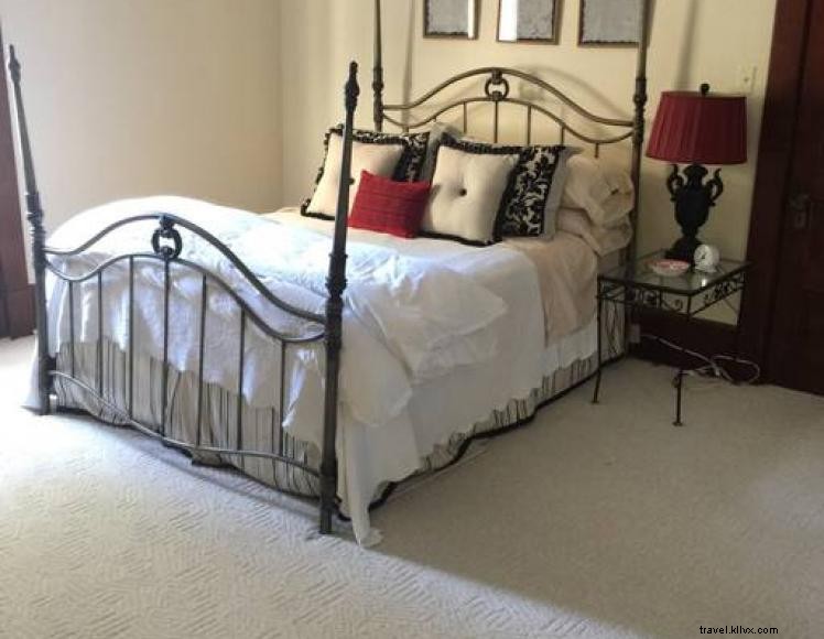 Downtown Guest House – Historic Charm & Modern Comfort in Danville, KY