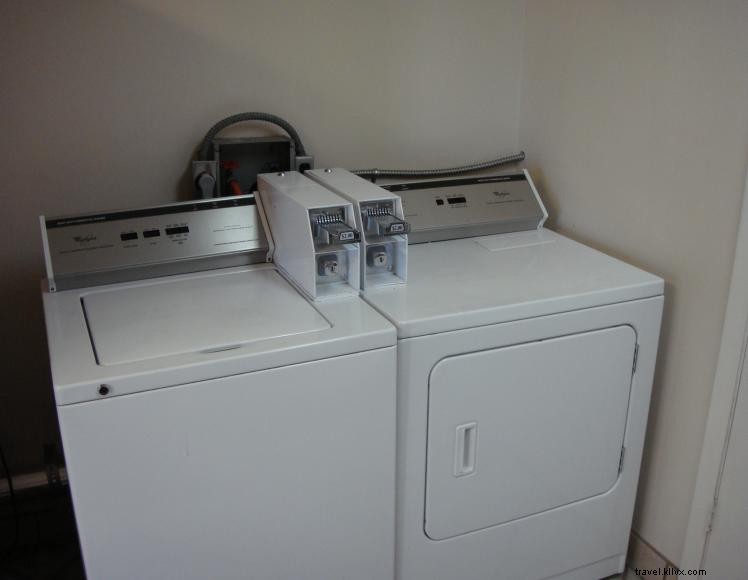 Days Inn Calvert City – Comfortable Stay Near Kentucky Lake & Recreational Attractions