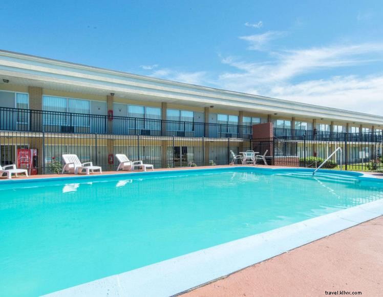 Days Inn Frankfort – Comfortable, Non‑Smoking Stay Near Kentucky’s Capital