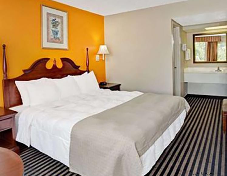 Days Inn Central – Comfort & Convenience in Louisville