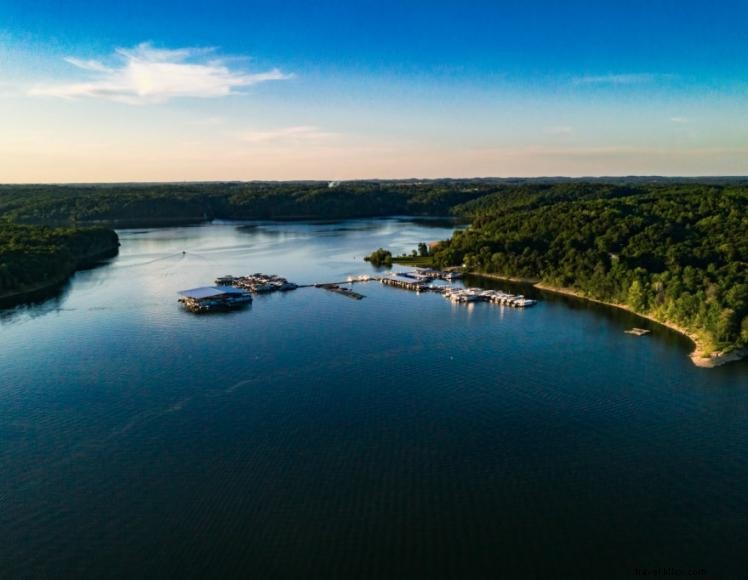 Emerald Isle Resort & Marina – Luxury Condos & Full‑Service Marina on Green River Lake