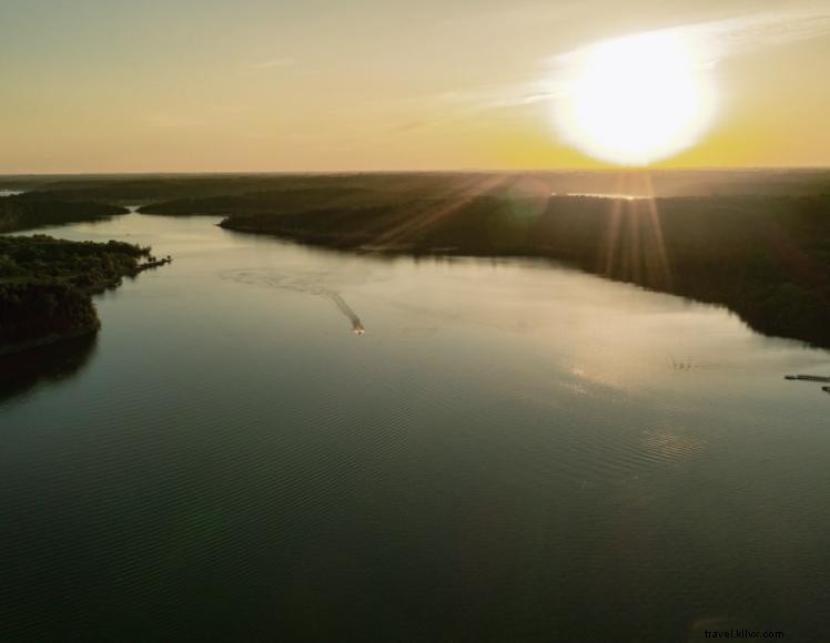 Emerald Isle Resort & Marina – Luxury Condos & Full‑Service Marina on Green River Lake