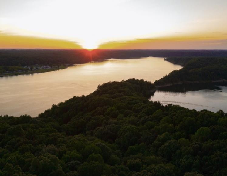 Emerald Isle Resort & Marina – Luxury Condos & Full‑Service Marina on Green River Lake