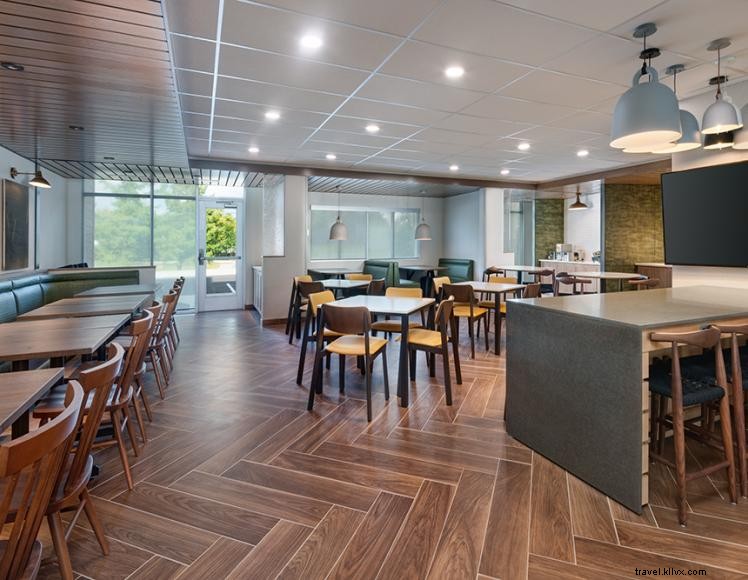 Fairfield Inn & Suites by Marriott Lexington East – Modern Comfort Near Downtown & Major Attractions