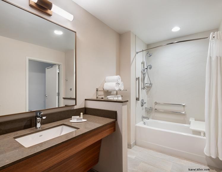 Fairfield Inn & Suites by Marriott Lexington East – Modern Comfort Near Downtown & Major Attractions