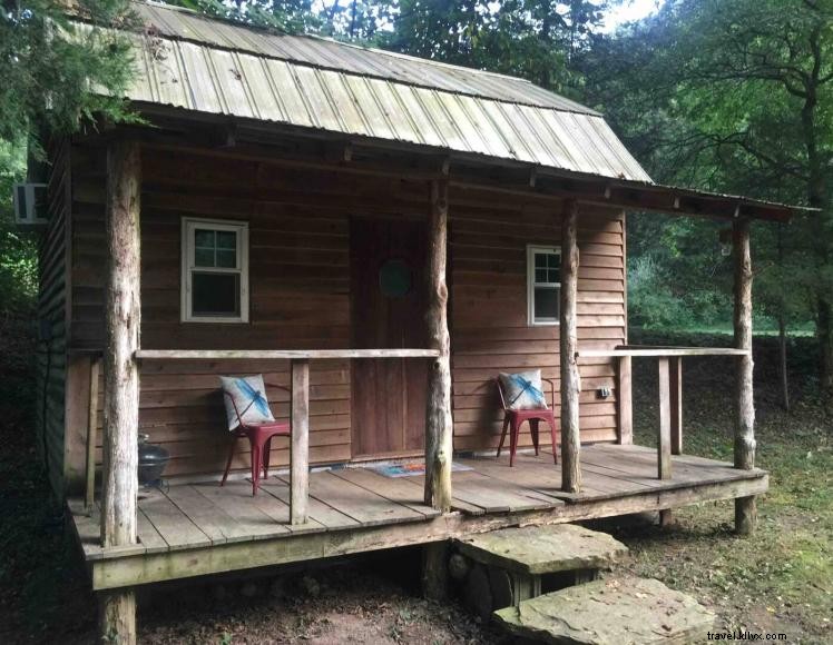 Foggy Bottom Roughing It Cabin – Rustic Kentucky Cabin Rental
