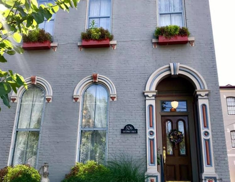 Gateway Bed & Breakfast – Historic Newport, KY Retreat