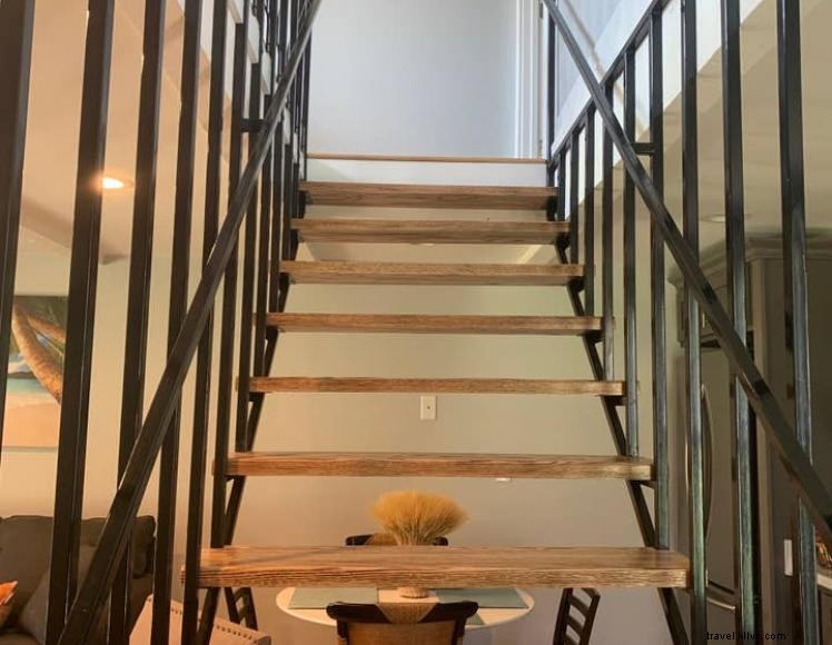 Graceland: Renovated Apartment in Campbellsville, KY – Modern Comfort & Lakeside Access