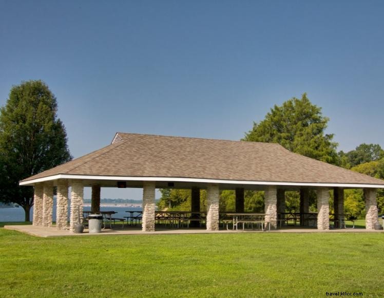 Explore Green River Lake State Park: Trails, Fishing, Camping & More