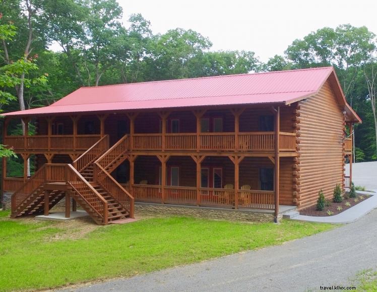 Holmes Bend Marina & Resort: New Commodore Houseboat, Expanded Slips & Luxury Suites