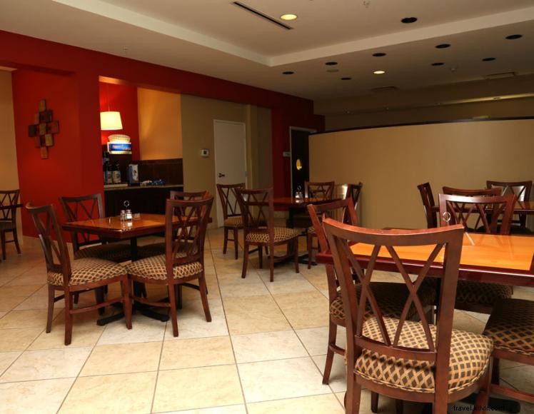 Holiday Inn Express Georgetown – Modern Comfort Near I‑75