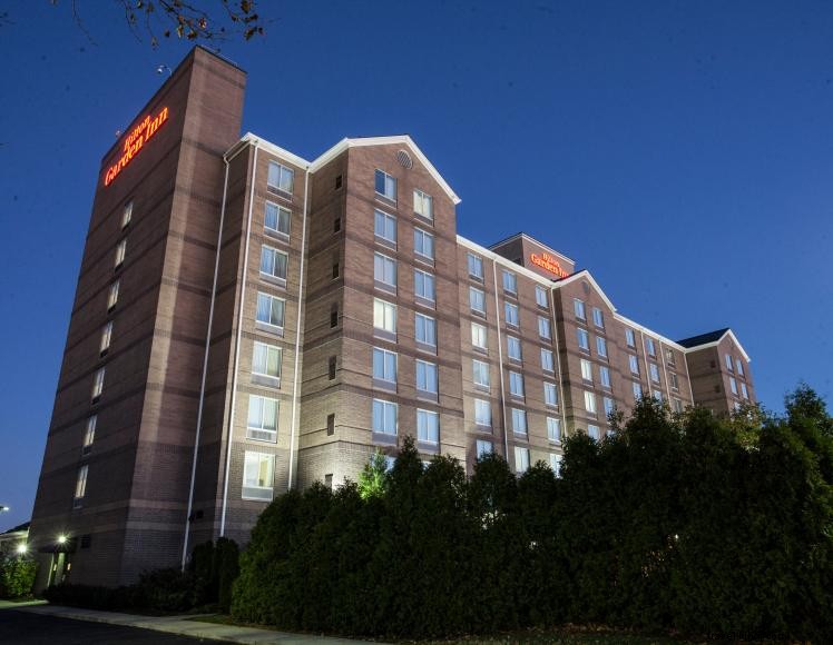 Hilton Garden Inn Louisville Airport – Premium Comfort & Business Facilities