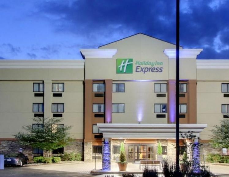 Holiday Inn Express Oak Grove – Comfort & Convenience Near Fort Campbell