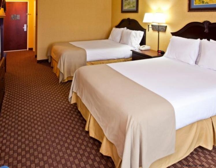 Holiday Inn Express Frankfort – Modern Comfort Near the Kentucky State Capitol