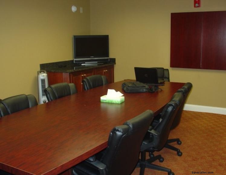 Holiday Inn Express – Richmond, KY: Comfortable Stay Near 1‑75 Exit 87