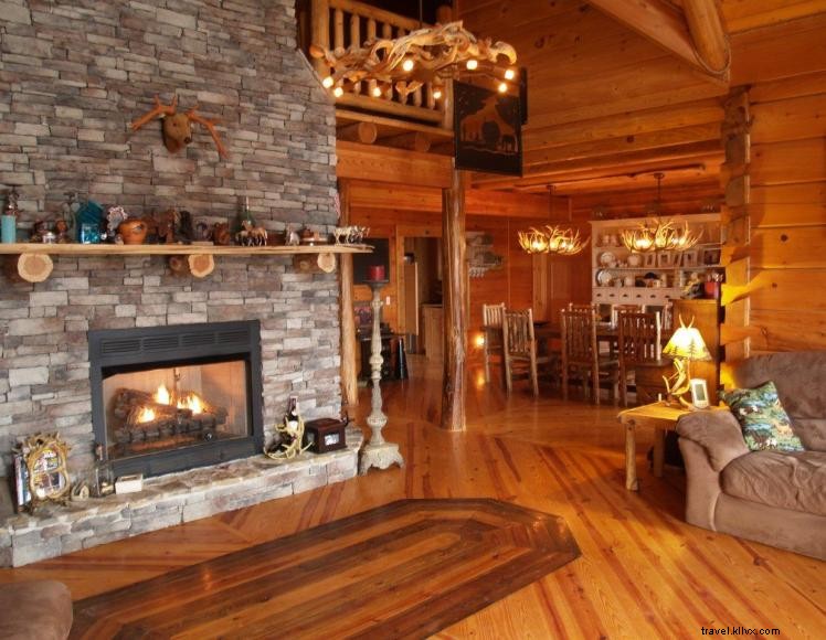 Hidden Cave Ranch B&B & Curly Horse Farm – Rustic Comfort & Family Events in Burkesville, KY