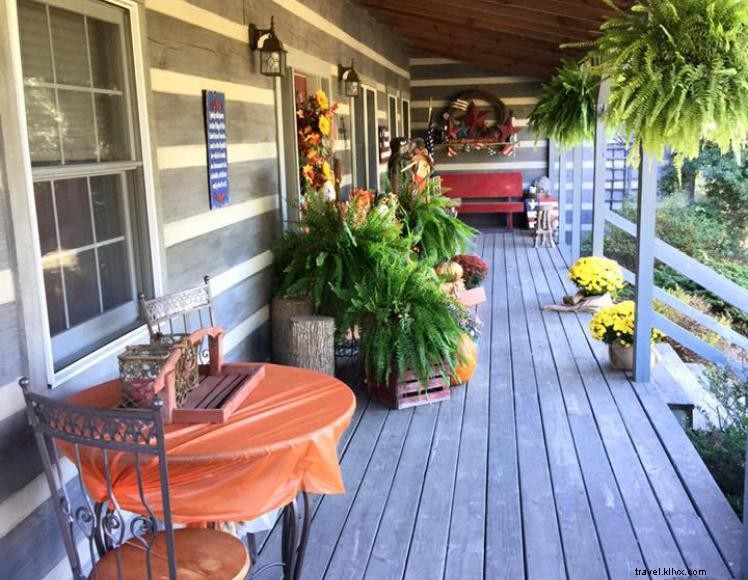 Hillbilly Ridge Bed & Breakfast: Rustic Charm Meets Modern Comfort