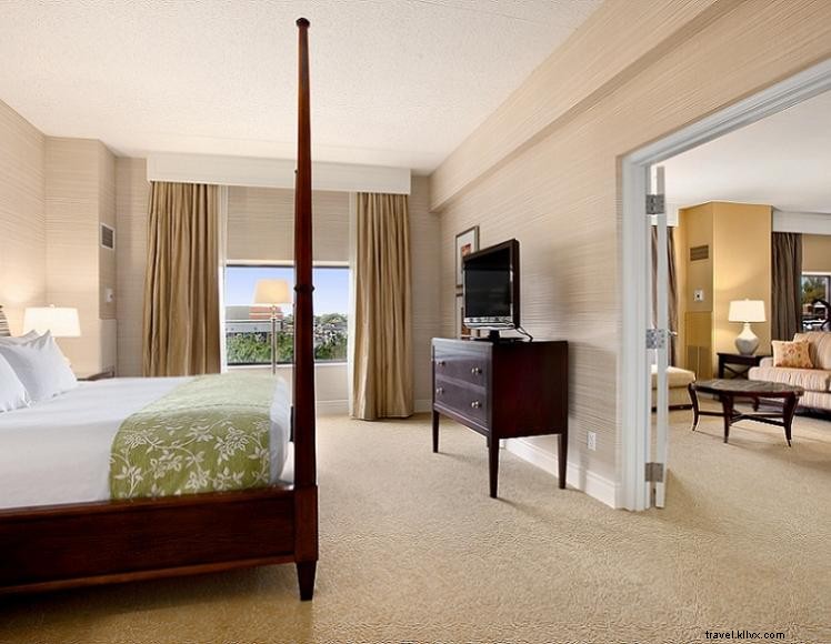 Hilton Lexington Downtown – Premier Hotel & Conference Center