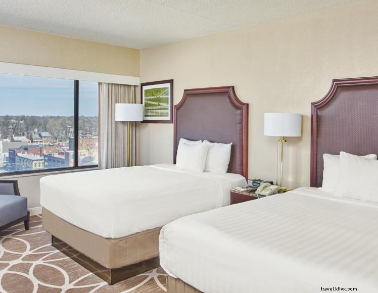 Hyatt Regency Lexington – Premier Luxury for Business & Family Travelers