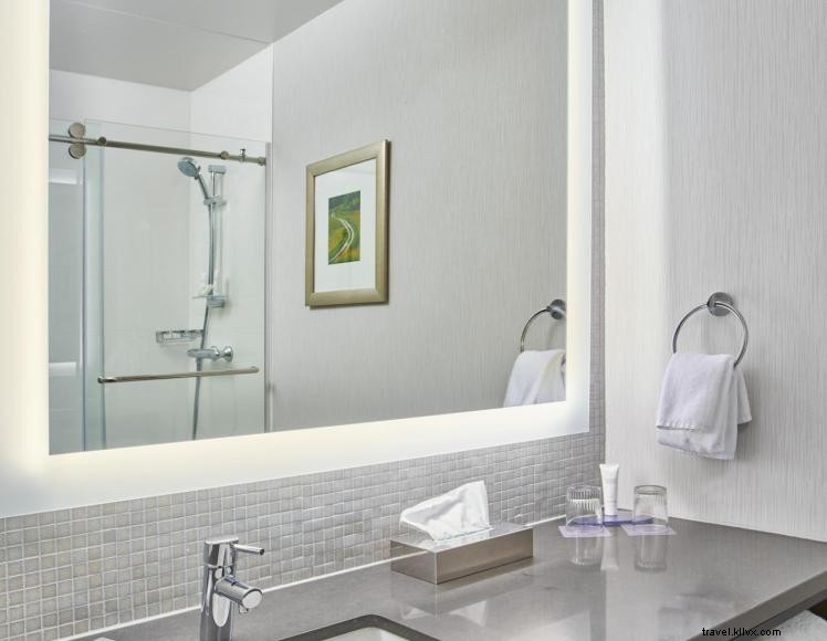 Hyatt Regency Lexington – Premier Luxury for Business & Family Travelers