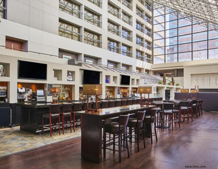 Hyatt Regency Lexington – Premier Luxury for Business & Family Travelers