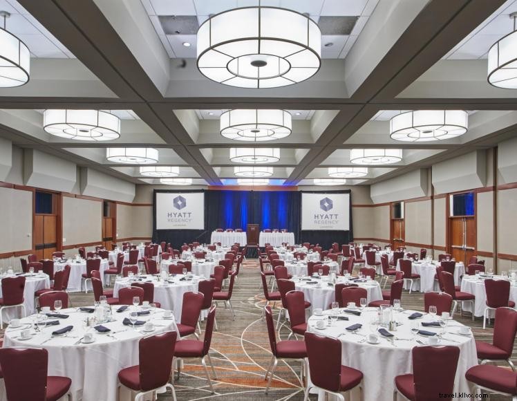 Hyatt Regency Lexington – Premier Luxury for Business & Family Travelers