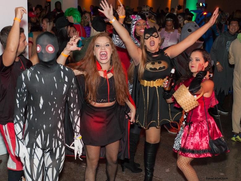 Explore Atlanta’s Vibrant Nightlife: Events, Bars, and Festive Highlights