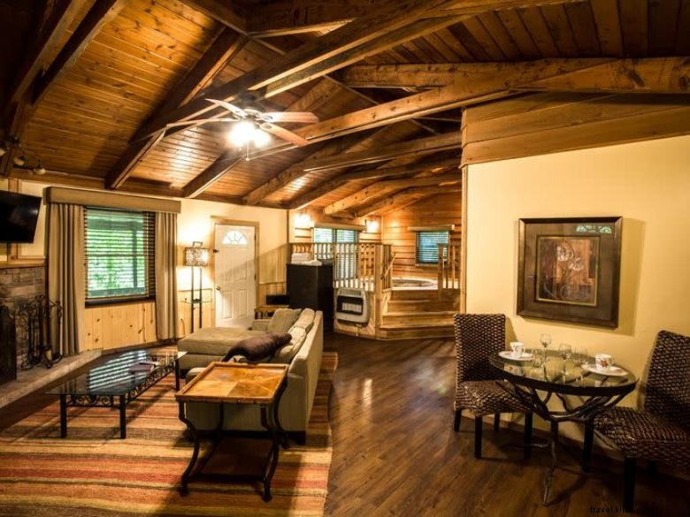 Forrest Hills Resort: Luxury Cabins & Scenic Adventures