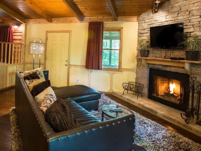 Forrest Hills Resort: Luxury Cabins & Scenic Adventures