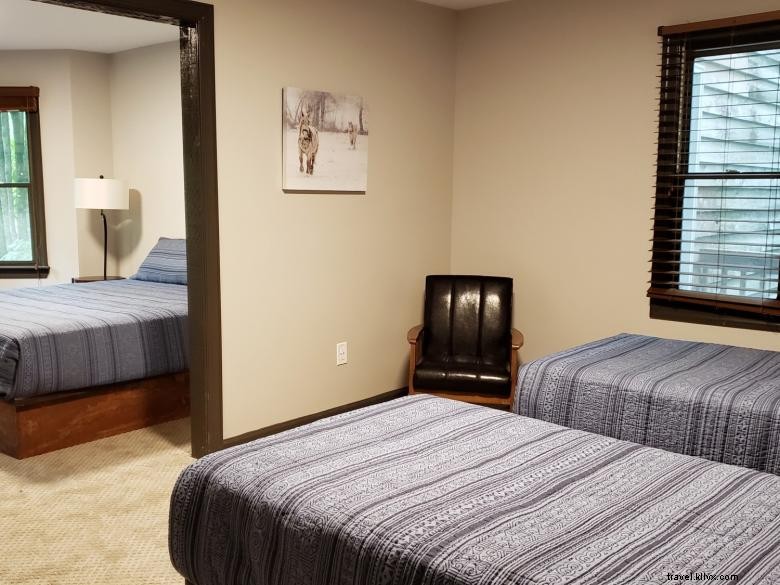 Forrest Hills Resort: Luxury Cabins & Scenic Adventures