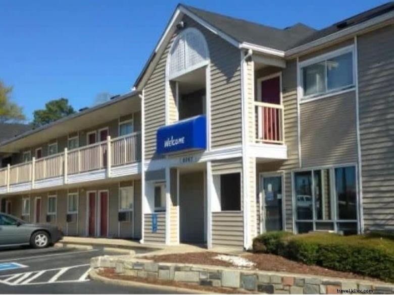 Intown Suites Buford Hwy – Comfortable Extended‑Stay Apartments in Norcross, GA