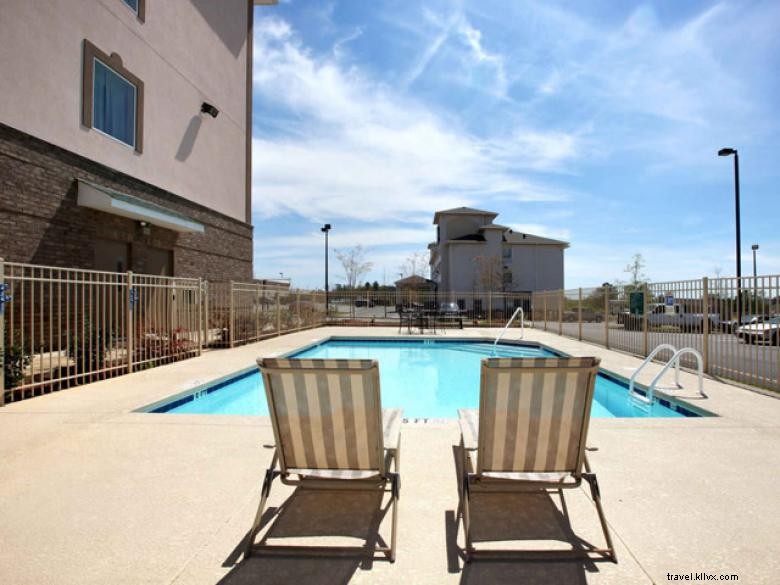 Rodeway Inn Augusta – Comfortable, Affordable Stays