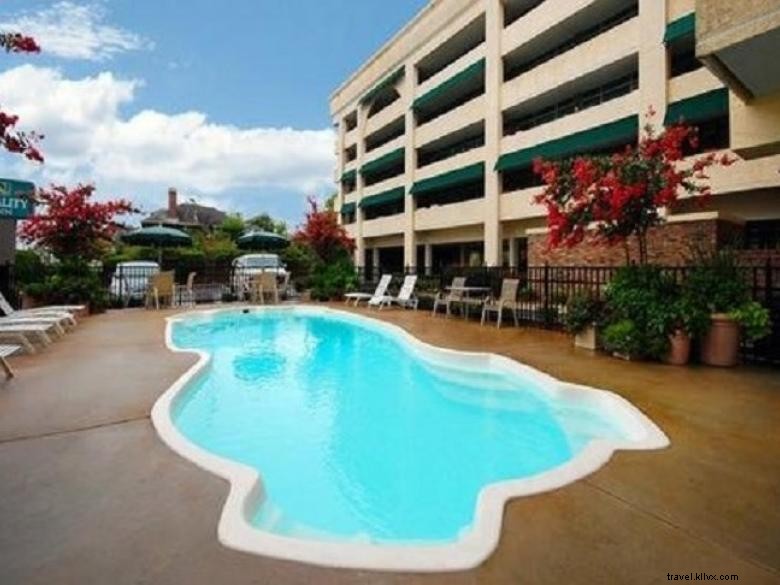Motel 6 Columbus Uptown – Budget-Friendly Comfort Near Downtown
