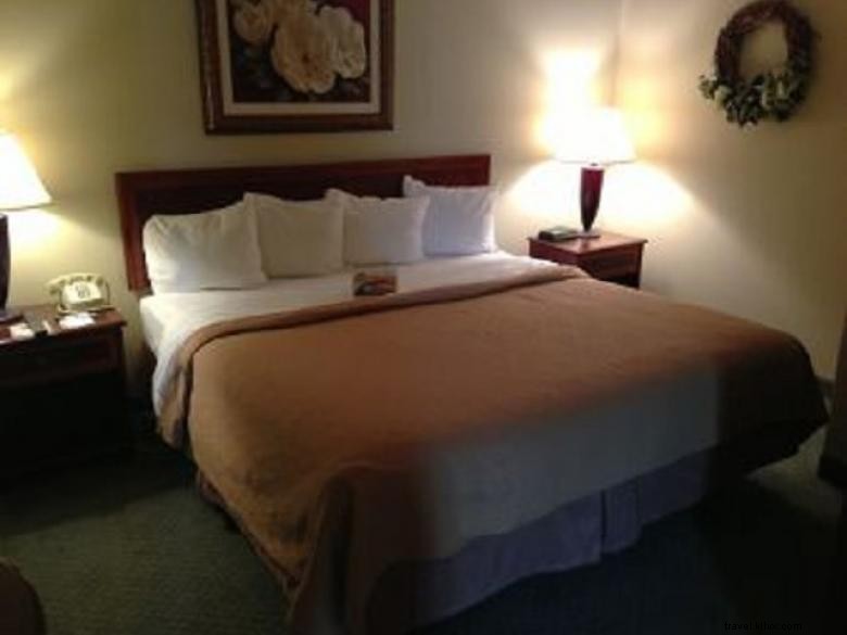 Motel 6 Columbus Uptown – Budget-Friendly Comfort Near Downtown