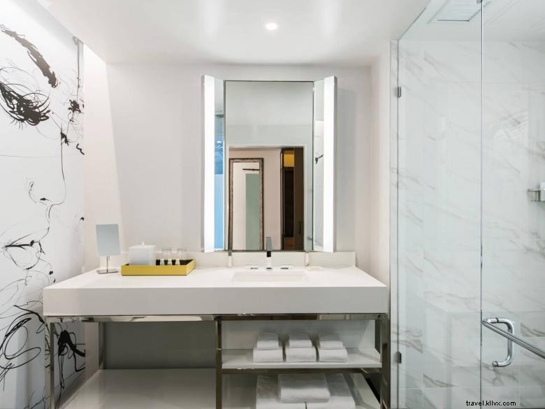 Renaissance Atlanta Airport Gateway – Luxury Comfort Near the Airport