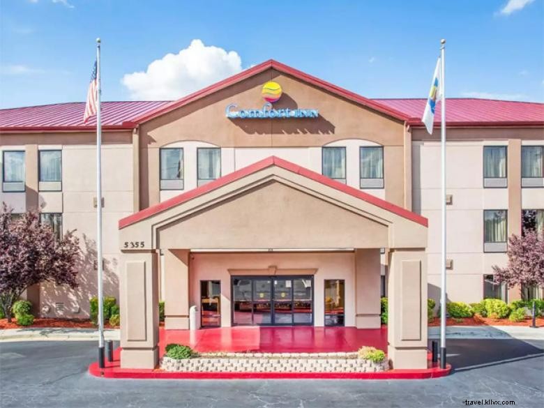 Comfort Inn & Suites – Relaxing Comfort & Convenient Stay in Stone Mountain
