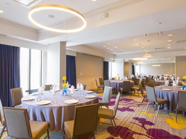 DoubleTree by Hilton Savannah – Historic District Luxury Stay