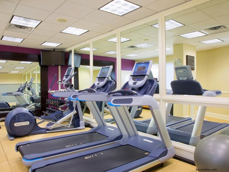 DoubleTree by Hilton Savannah – Historic District Luxury Stay