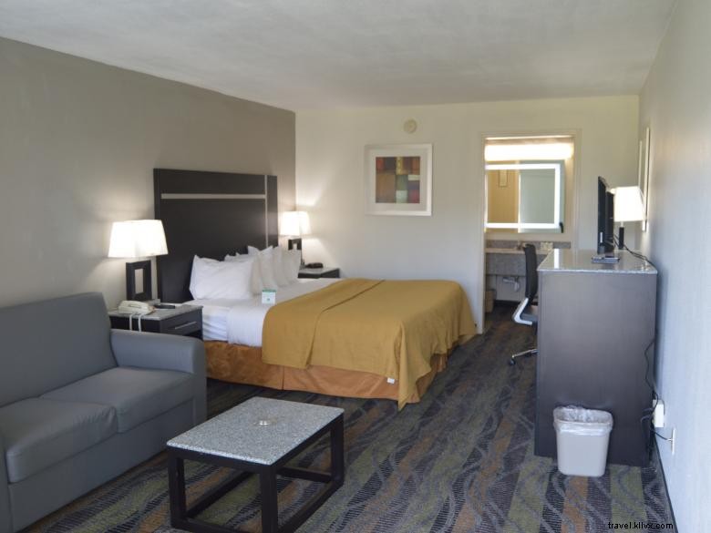 Quality Inn & Suites – Thomasville Conference Center: Comfort & Convenience for Business Travelers
