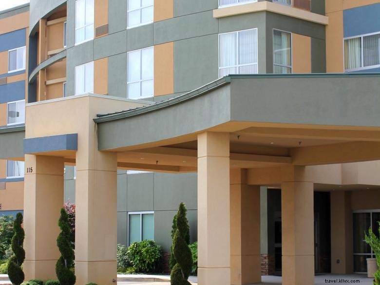 Courtyard by Marriott Atlanta McDonough – Comfortable, Convenient, Modern