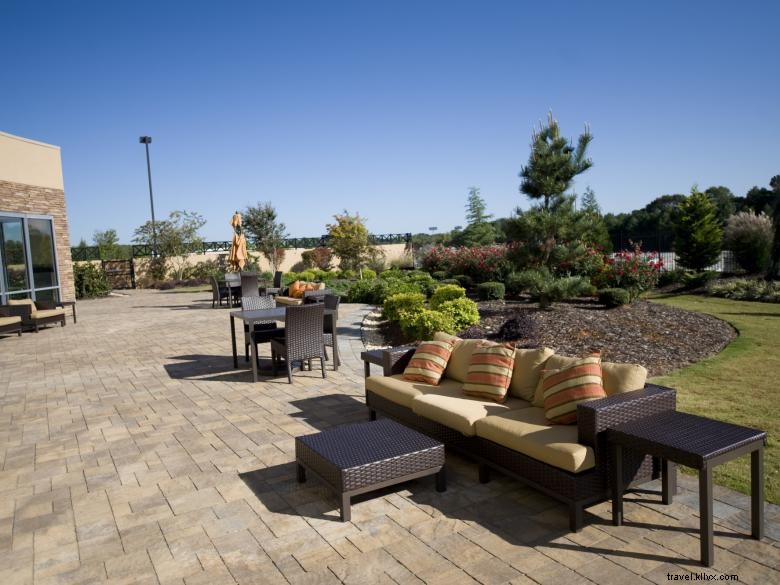 Courtyard by Marriott Atlanta McDonough – Comfortable, Convenient, Modern