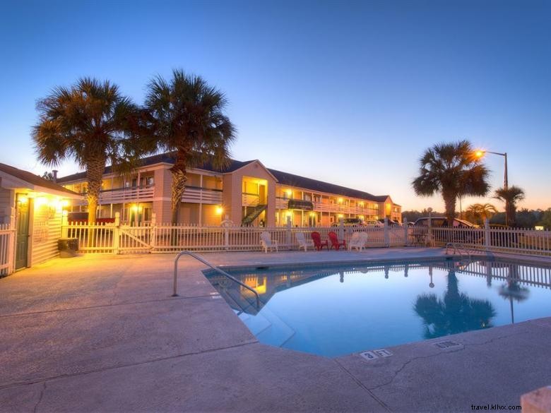 Cumberland Kings Bay Lodges – Premium Waterfront Accommodation