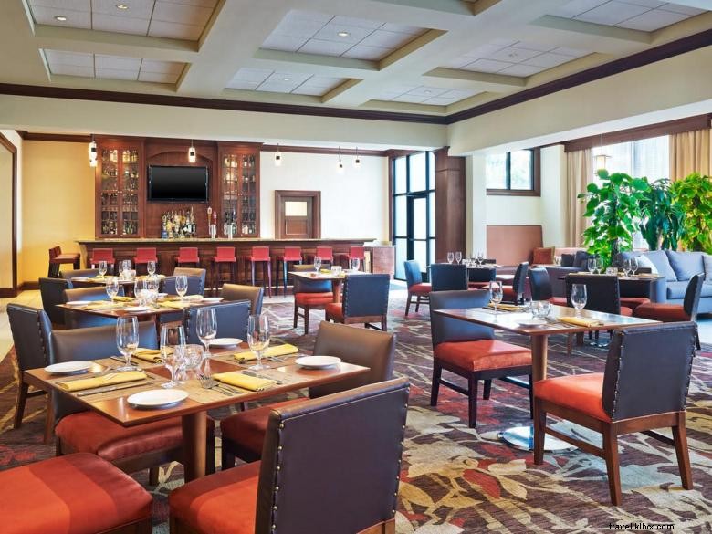 Sheraton Augusta Hotel – Luxury Comfort & Convenient Location