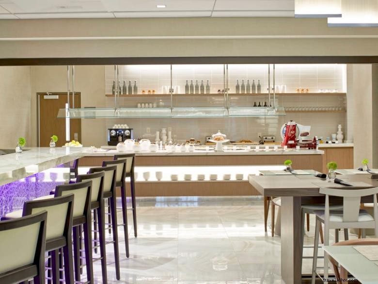 AC Hotel Atlanta Downtown – Modern Comfort in the Heart of the City