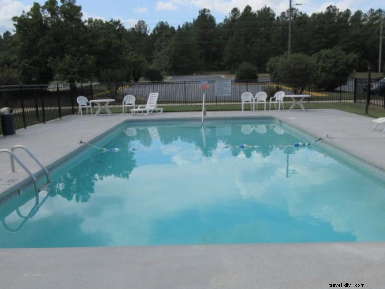 Econo Lodge Inn & Suites – Premier Conference Center in Dublin